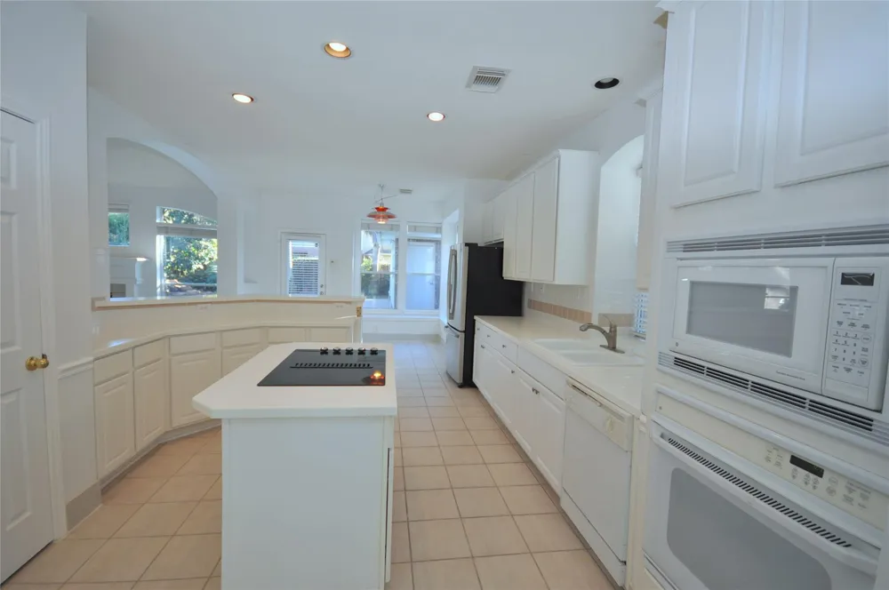 5634 Heather Run Houston, TX 77041