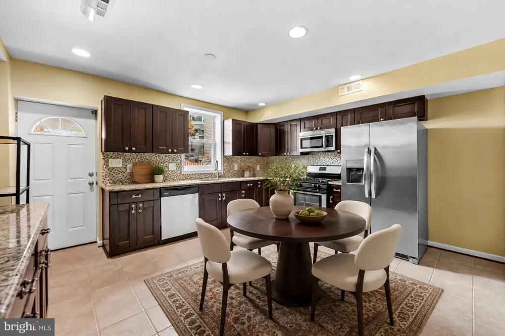 806 DARBY STREET Baltimore, MD 21211