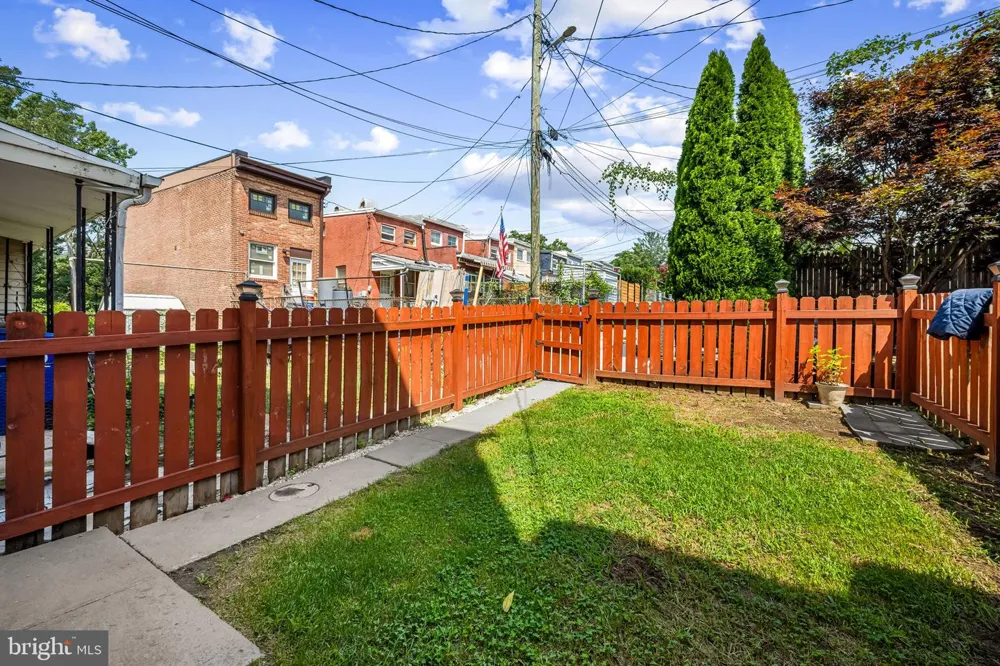 806 DARBY STREET Baltimore, MD 21211
