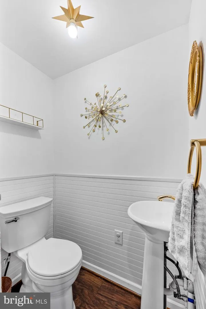 806 DARBY STREET Baltimore, MD 21211