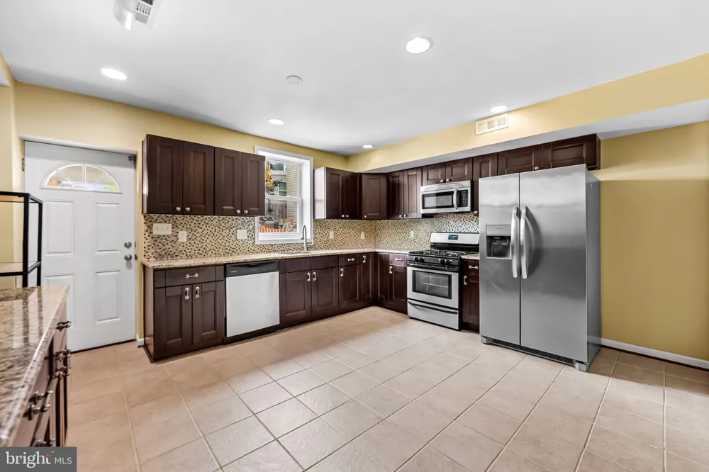 806 DARBY STREET Baltimore, MD 21211