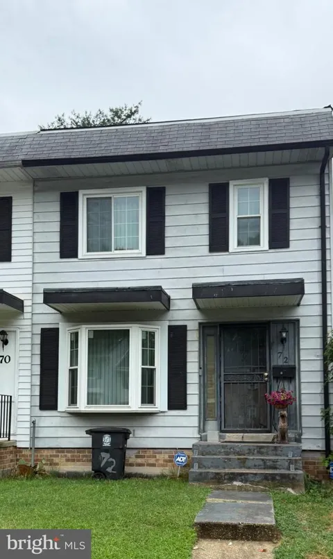 72 DAIMLER DRIVE #97