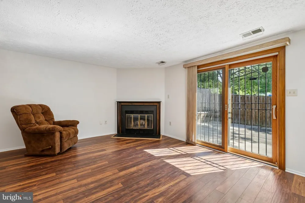 16301 PEWTER LANE Bowie, MD 20716