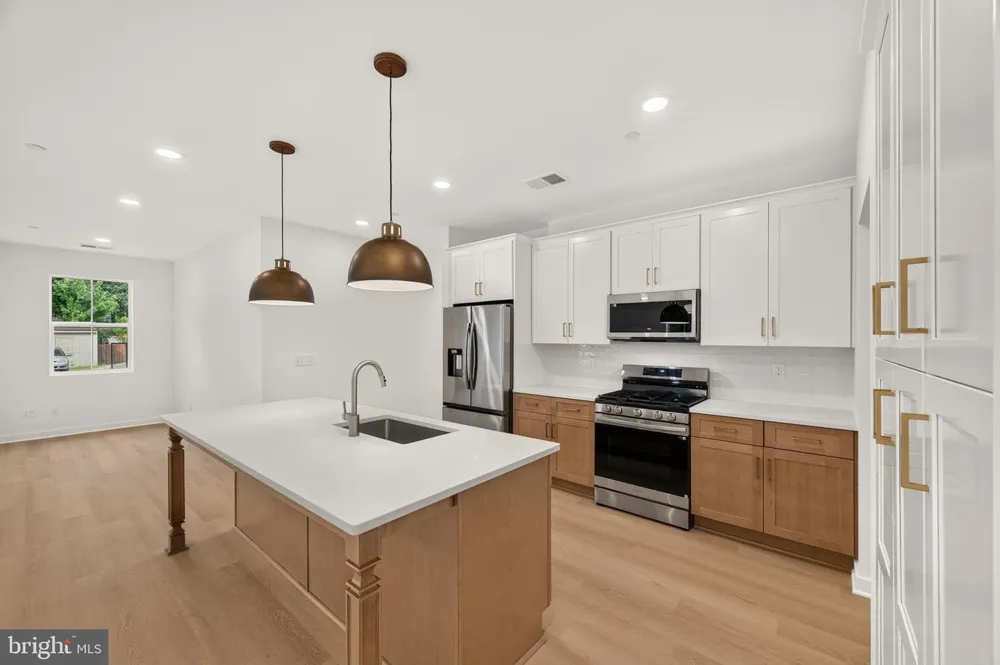 26542 ROYAL OAK ROAD Easton, MD 21601