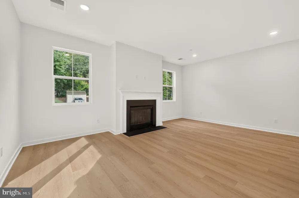 26542 ROYAL OAK ROAD Easton, MD 21601
