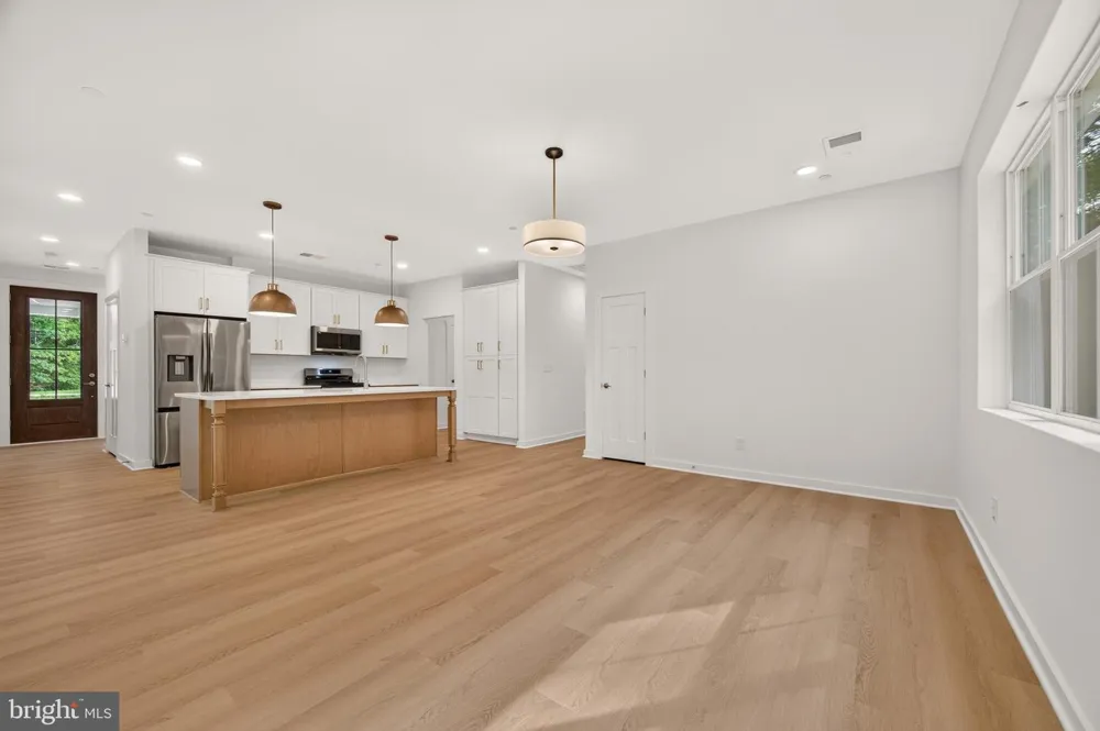 26542 ROYAL OAK ROAD Easton, MD 21601