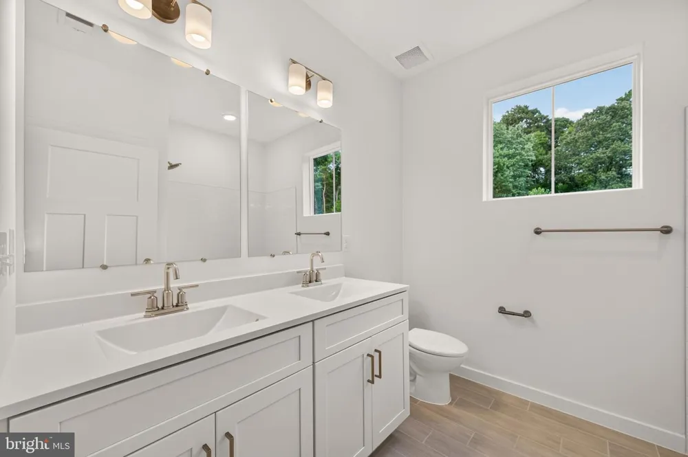 26542 ROYAL OAK ROAD Easton, MD 21601