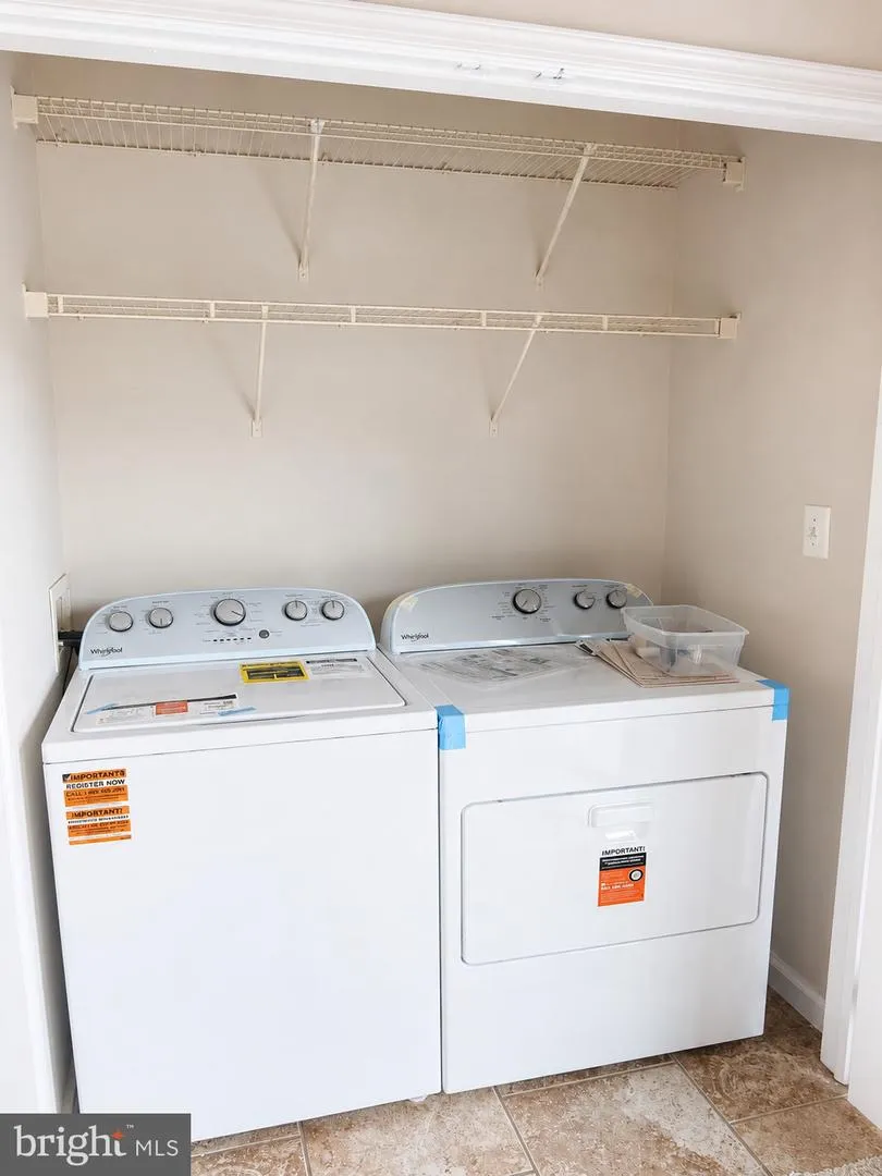 42845 SYKES TER Chantilly, VA 20152