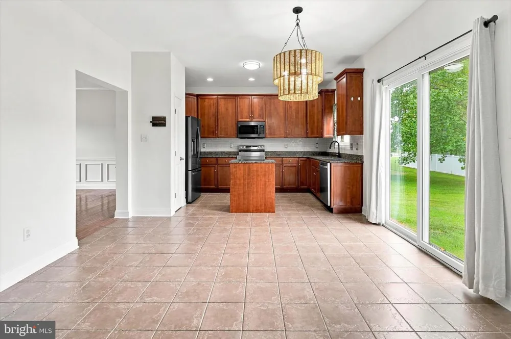 117 HUNTFIELD DRIVE Smyrna, DE 19977