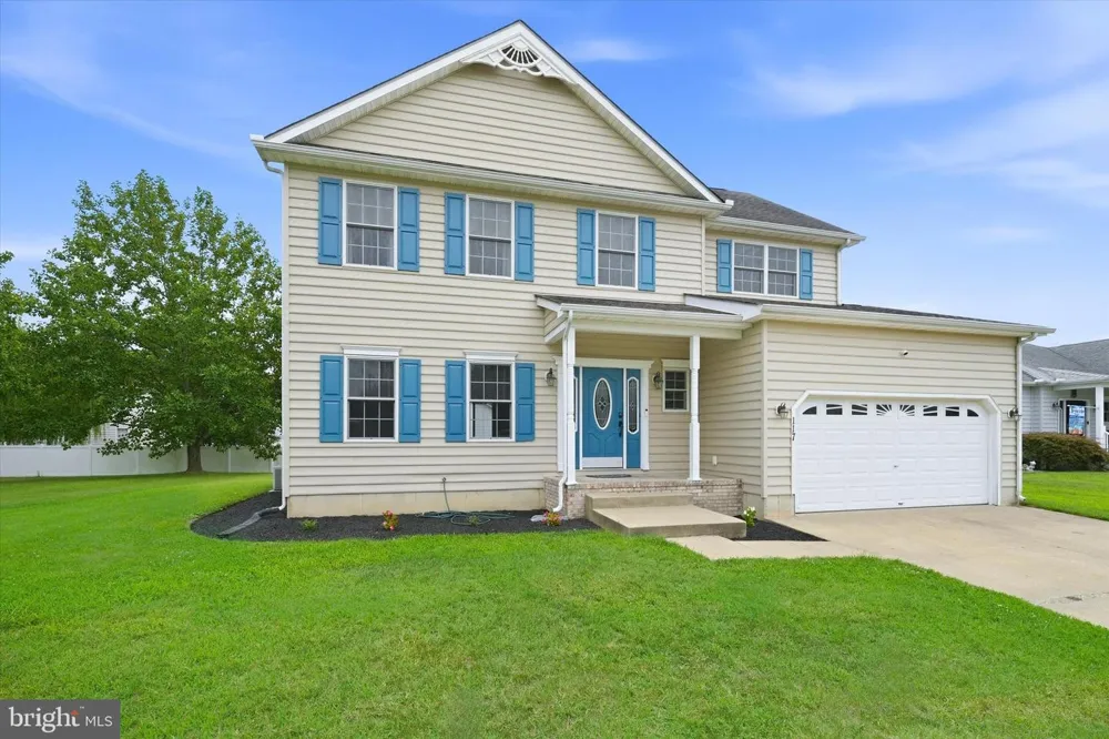 117 HUNTFIELD DRIVE Smyrna, DE 19977