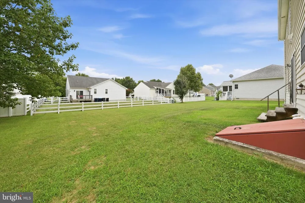 117 HUNTFIELD DRIVE Smyrna, DE 19977