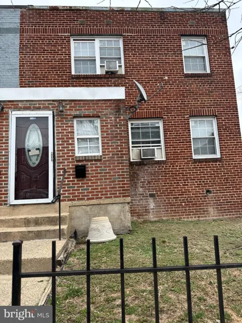 845 48TH STREET NE