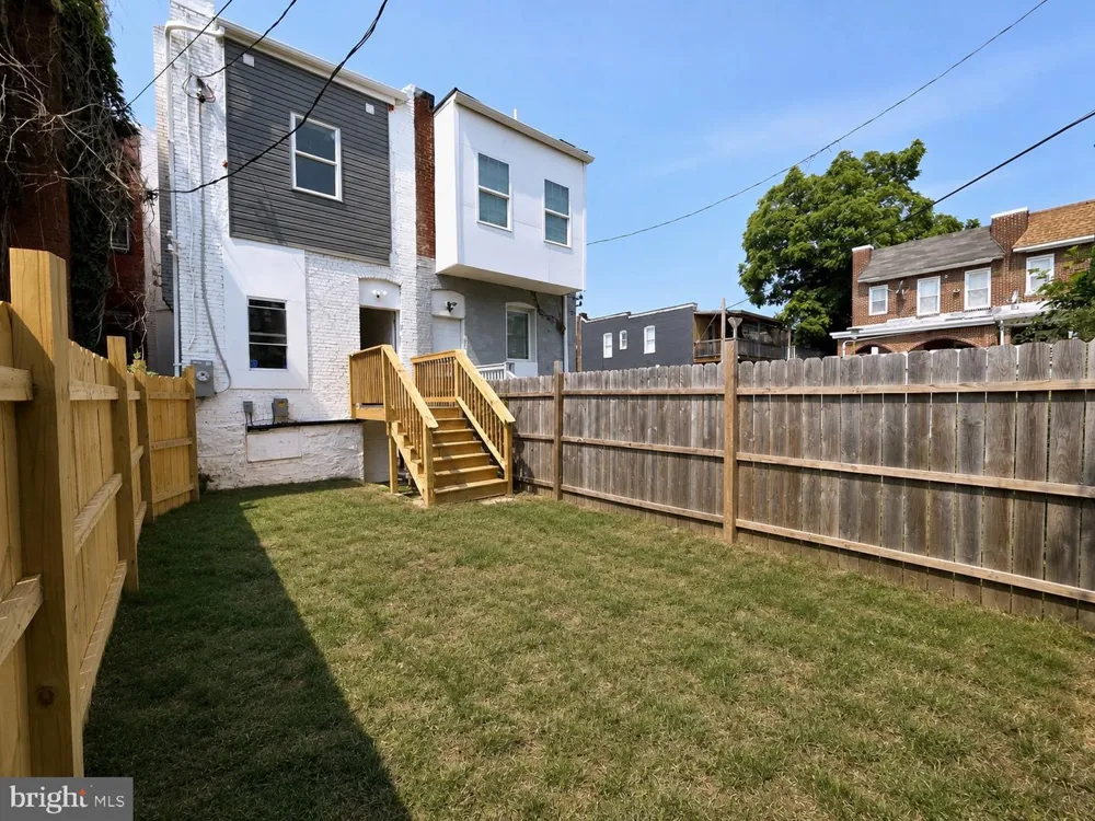 4031 PARK HEIGHTS AVENUE Baltimore, MD 21215