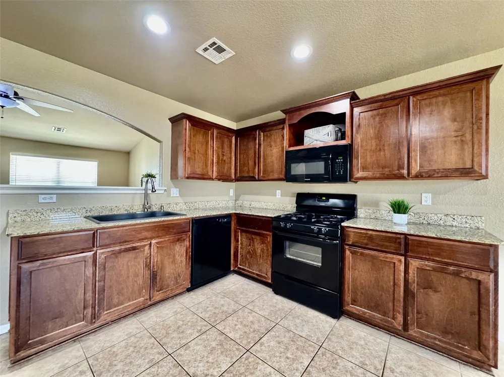 11421 E 110th Place Owasso, OK 74055