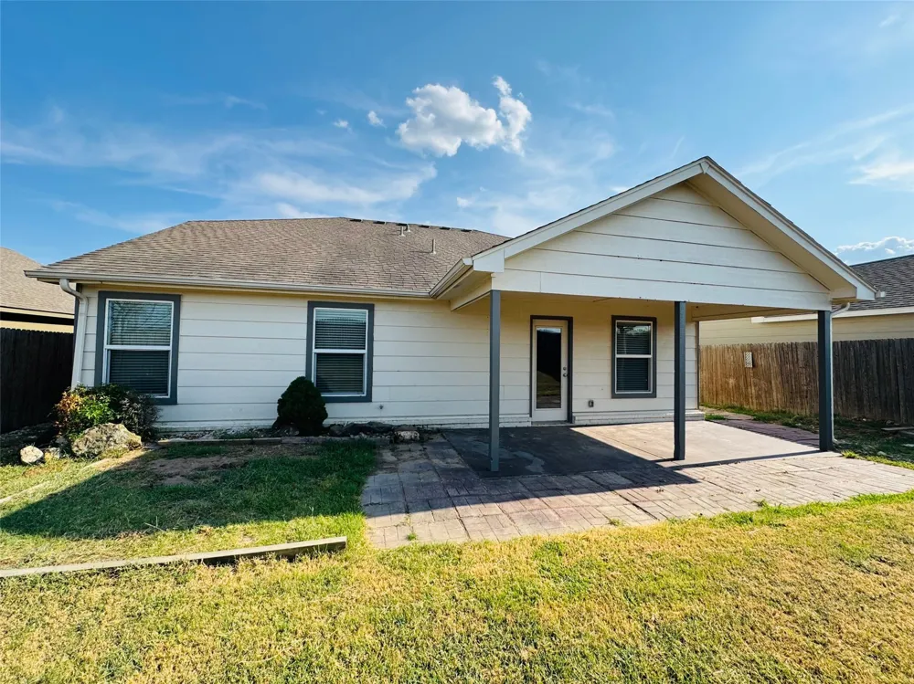 11421 E 110th Place Owasso, OK 74055