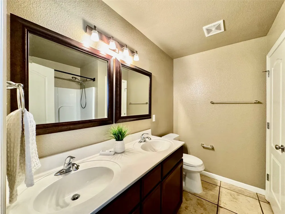 11421 E 110th Place Owasso, OK 74055