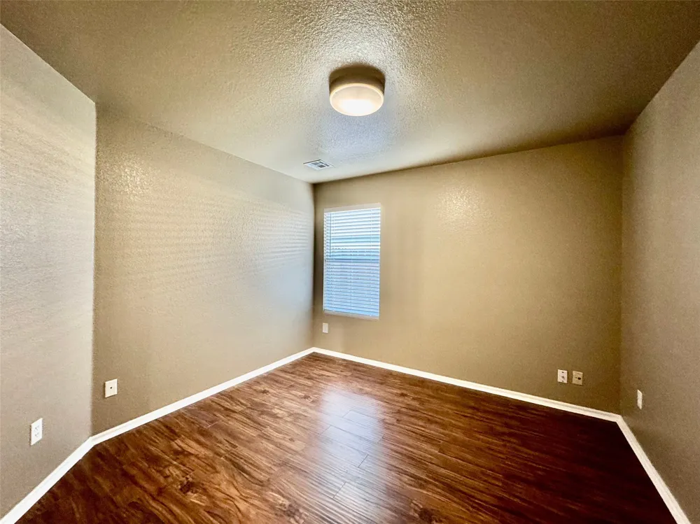 11421 E 110th Place Owasso, OK 74055