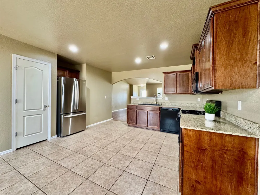 11421 E 110th Place Owasso, OK 74055