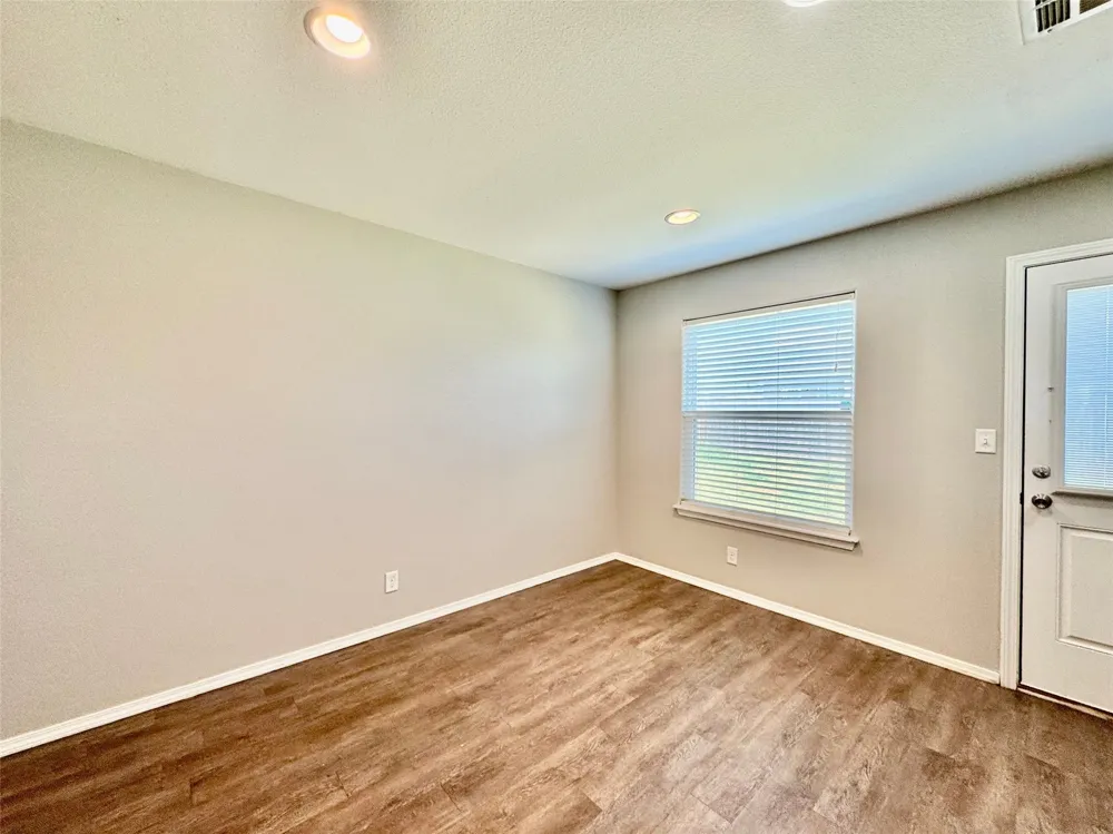 9215 S 253rd EastAvenue Broken Arrow, OK 74014