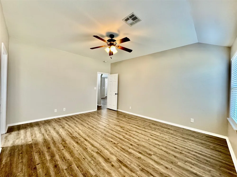 9215 S 253rd EastAvenue Broken Arrow, OK 74014