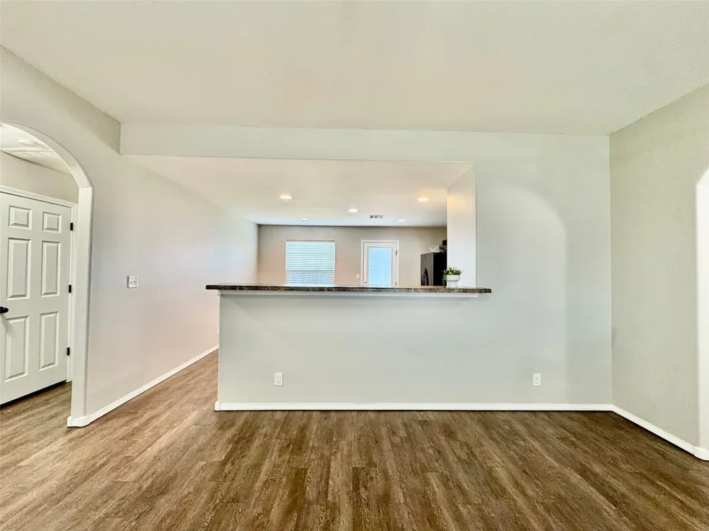9215 S 253rd EastAvenue Broken Arrow, OK 74014