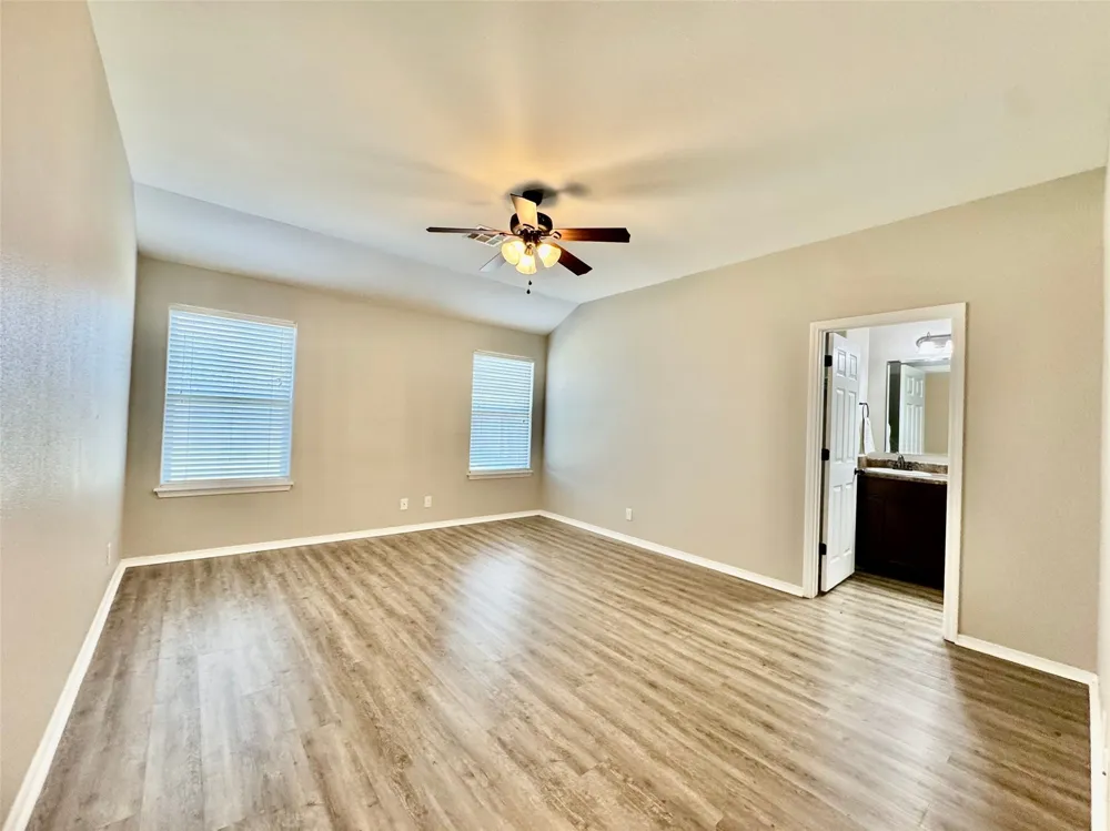9215 S 253rd EastAvenue Broken Arrow, OK 74014
