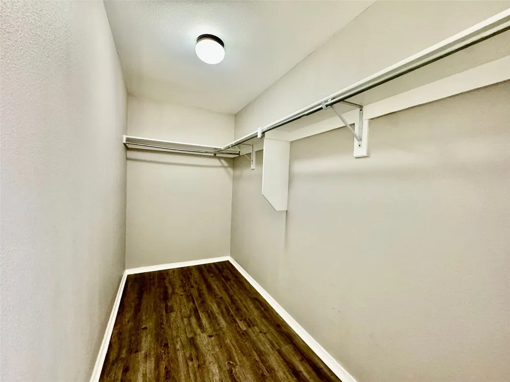 9215 S 253rd EastAvenue Broken Arrow, OK 74014