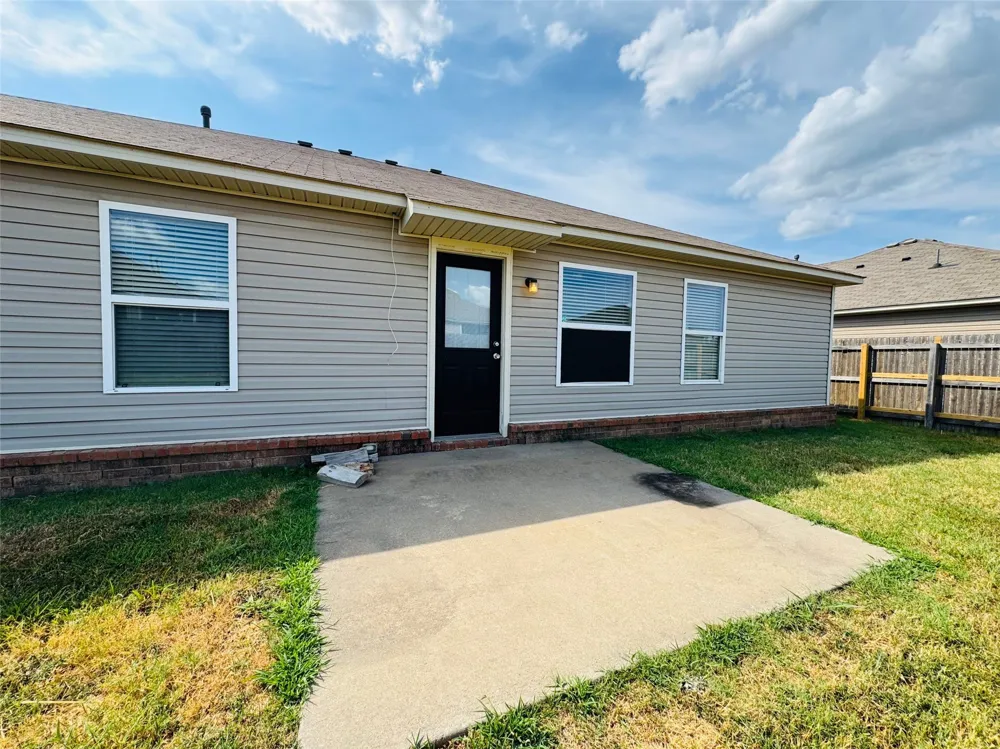 9215 S 253rd EastAvenue Broken Arrow, OK 74014