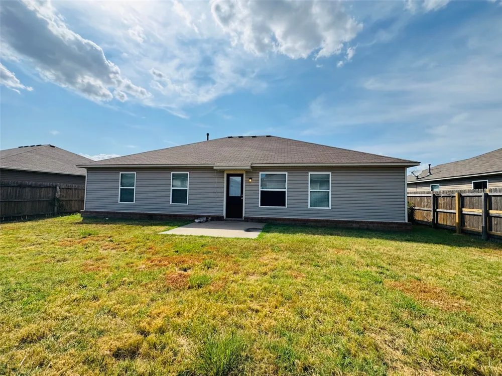 9215 S 253rd EastAvenue Broken Arrow, OK 74014