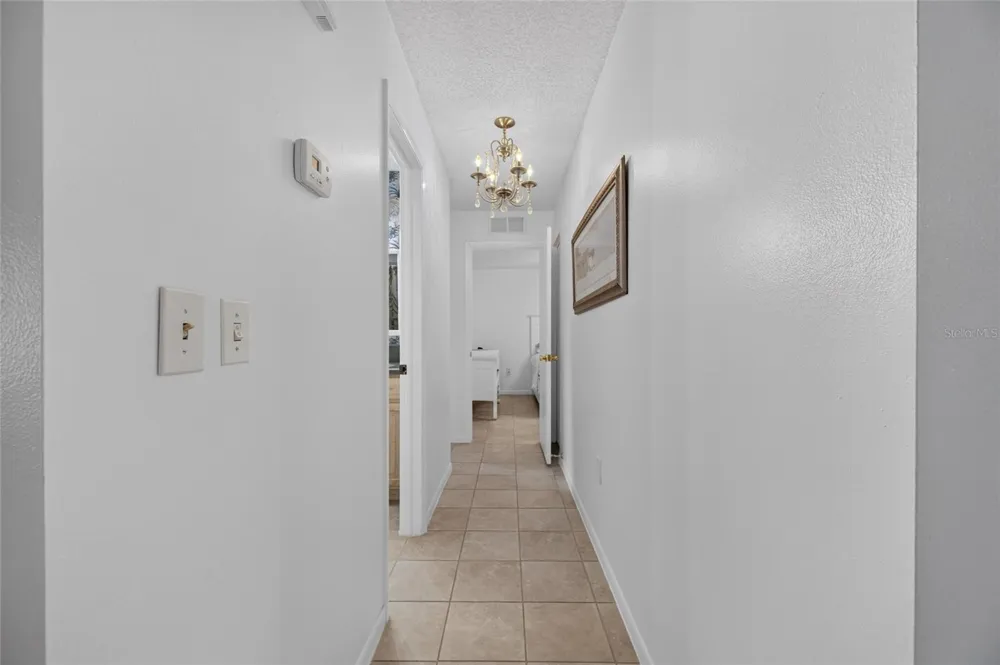 1516 NEW BEDFORD DRIVE Sun City Center, FL 33573