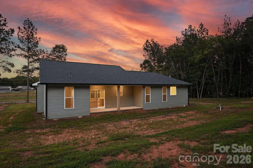 2263 Lee Lawing Road Lincolnton, NC 28092