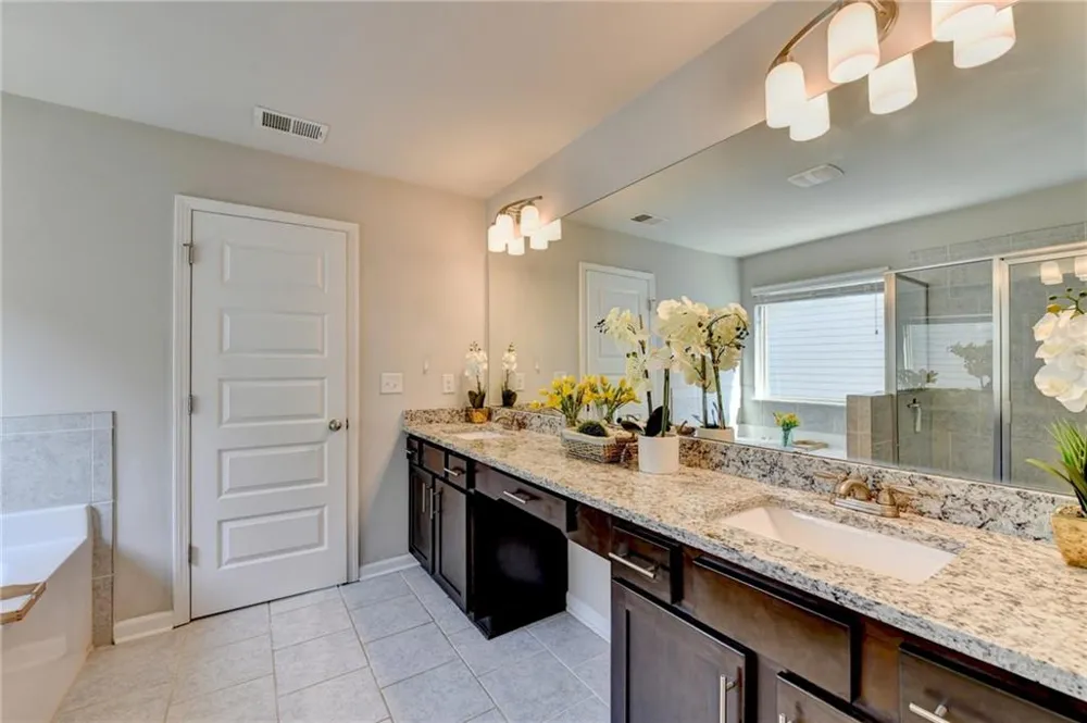 2744 Shetley Creek Drive Norcross, GA 30071