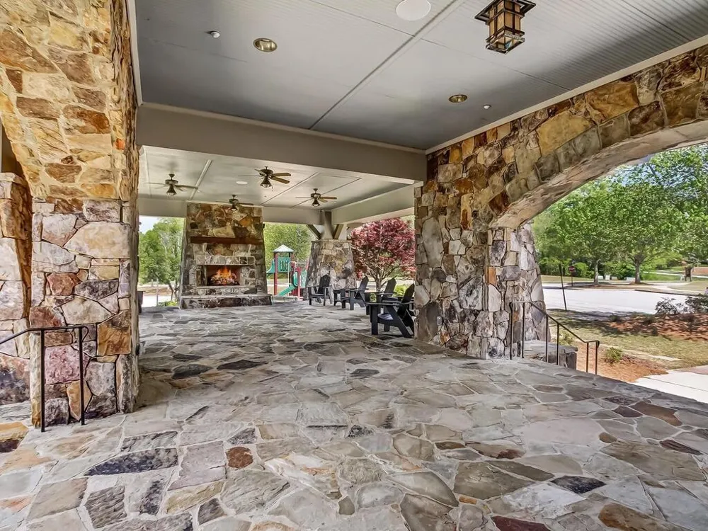 7019 Blackbird Court Flowery Branch, GA 30542