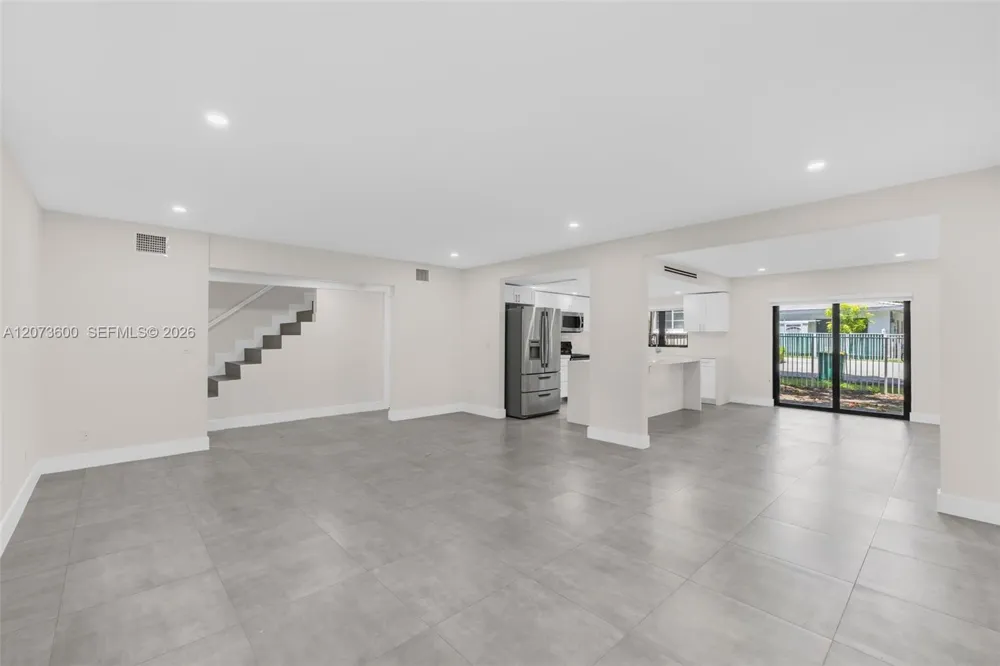 345 Sarto Ave #1 Coral Gables, FL 33134