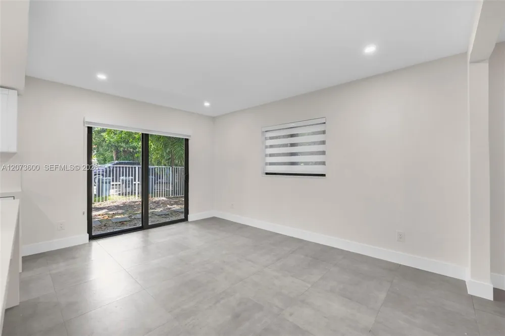 345 Sarto Ave #1 Coral Gables, FL 33134
