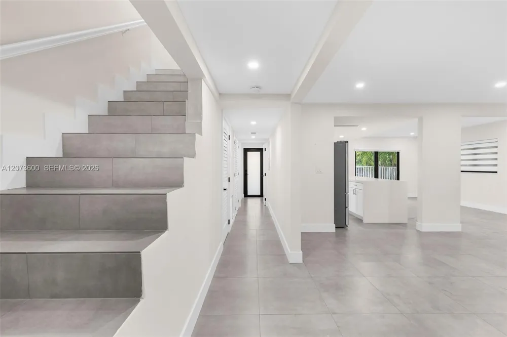 345 Sarto Ave #1 Coral Gables, FL 33134