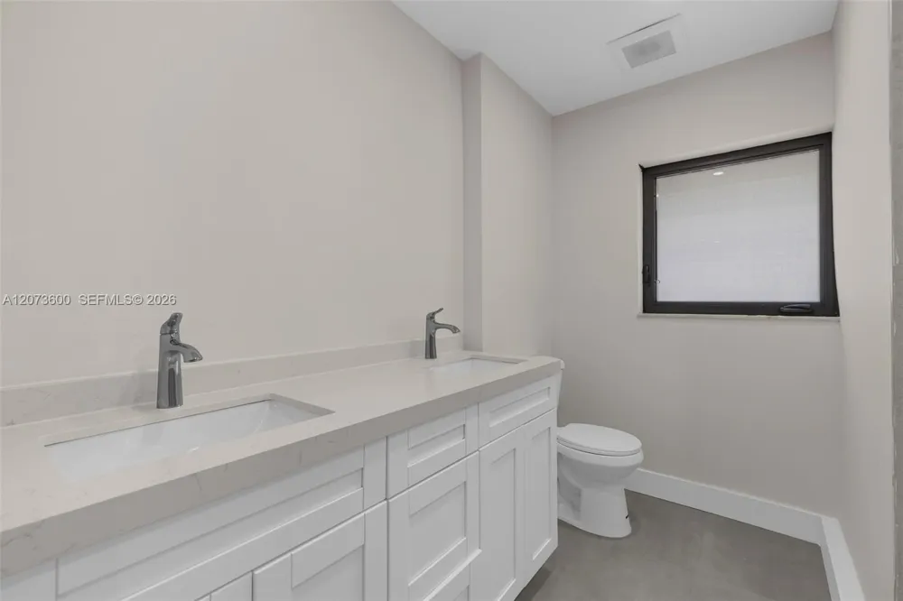 345 Sarto Ave #1 Coral Gables, FL 33134