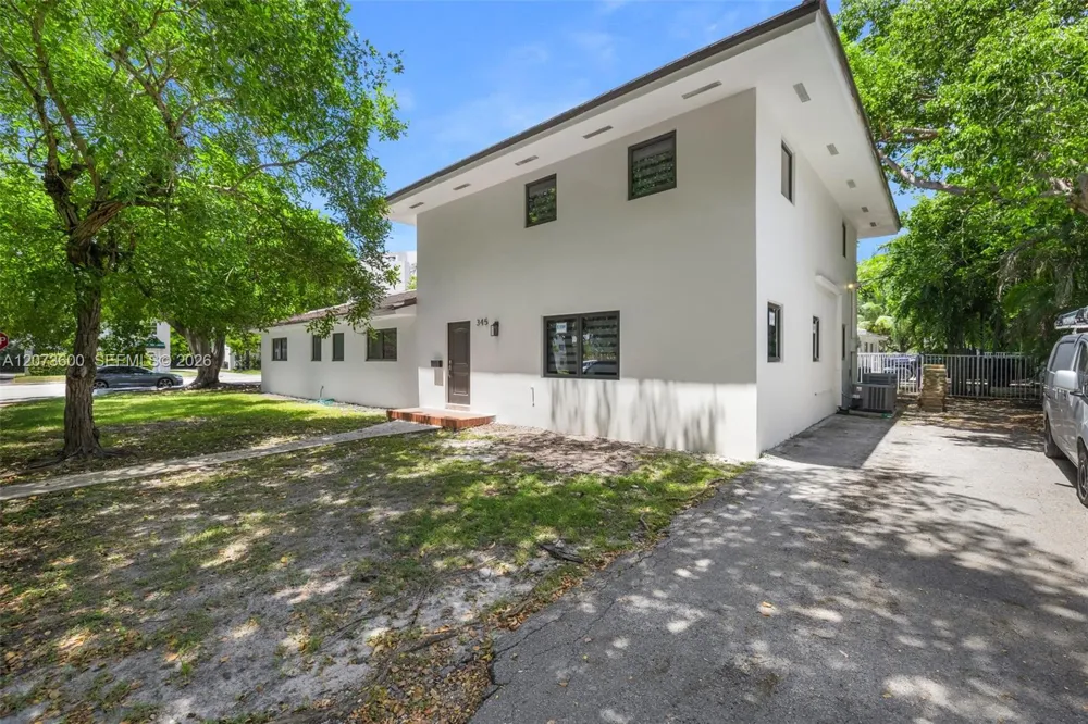 345 Sarto Ave #1 Coral Gables, FL 33134