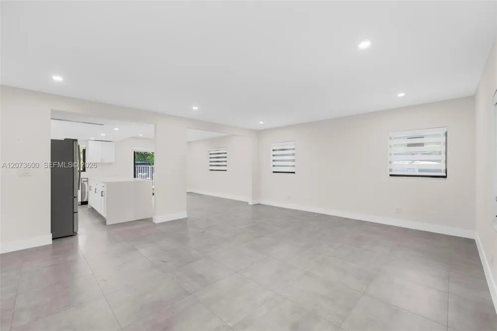 345 Sarto Ave #1 Coral Gables, FL 33134