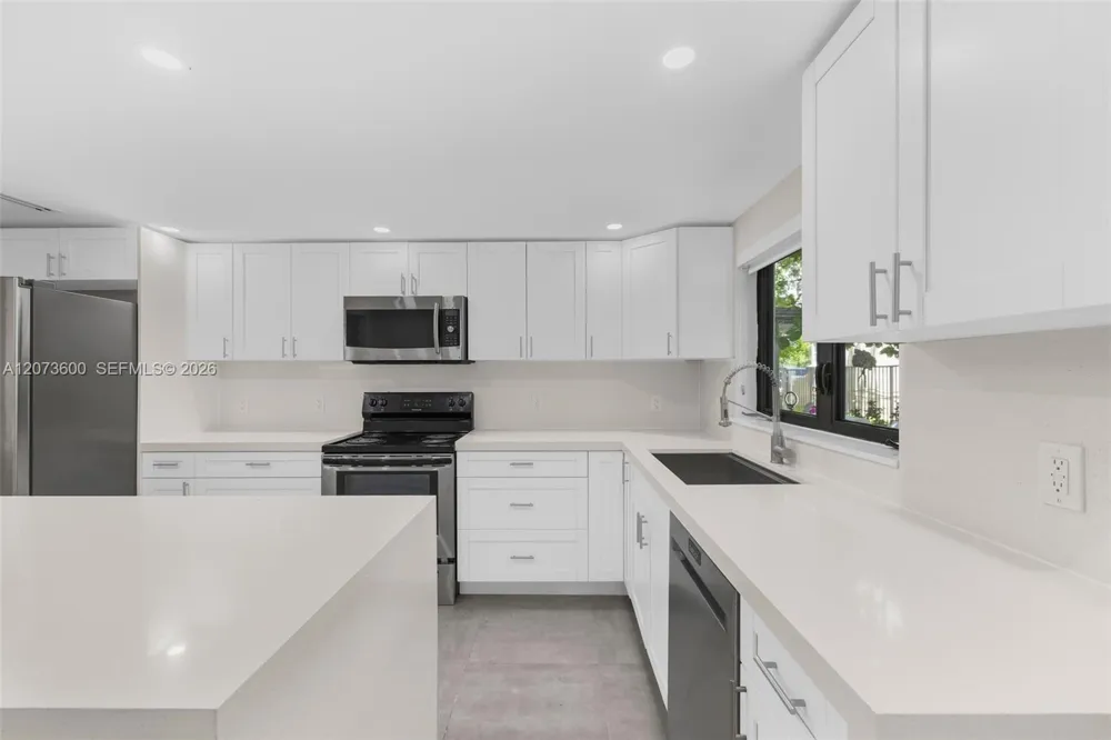 345 Sarto Ave #1 Coral Gables, FL 33134