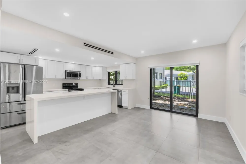 345 Sarto Ave #1 Coral Gables, FL 33134