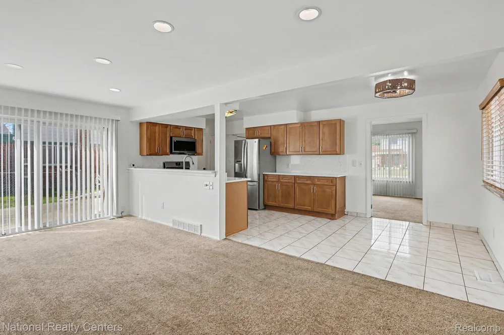 29640 Marshall Street Southfield City, MI 48076