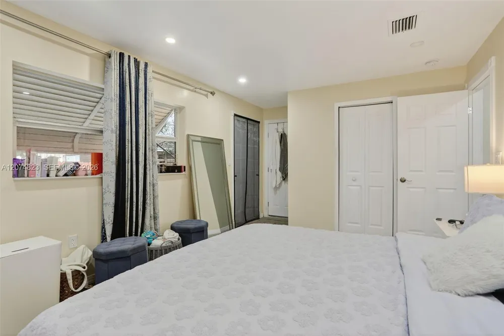 920 SW 30th St #3 Fort Lauderdale, FL 33315