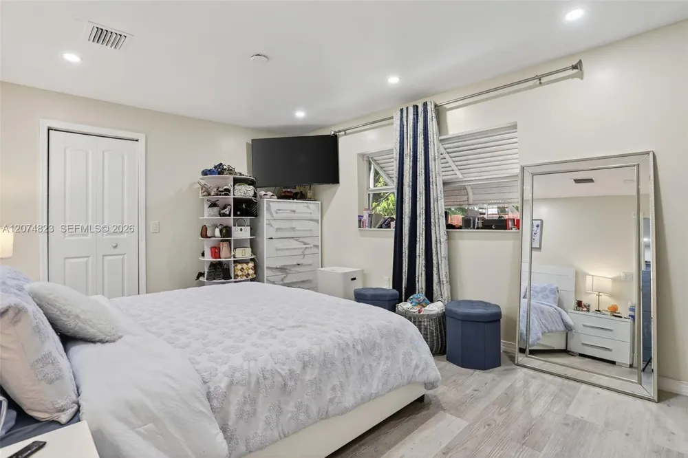 920 SW 30th St #3 Fort Lauderdale, FL 33315