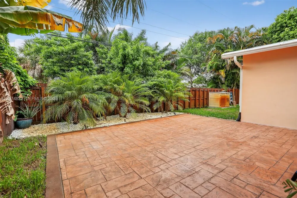 920 SW 30th St #3 Fort Lauderdale, FL 33315