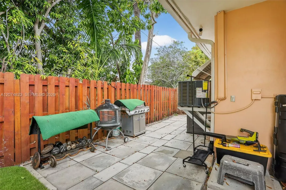 920 SW 30th St #3 Fort Lauderdale, FL 33315