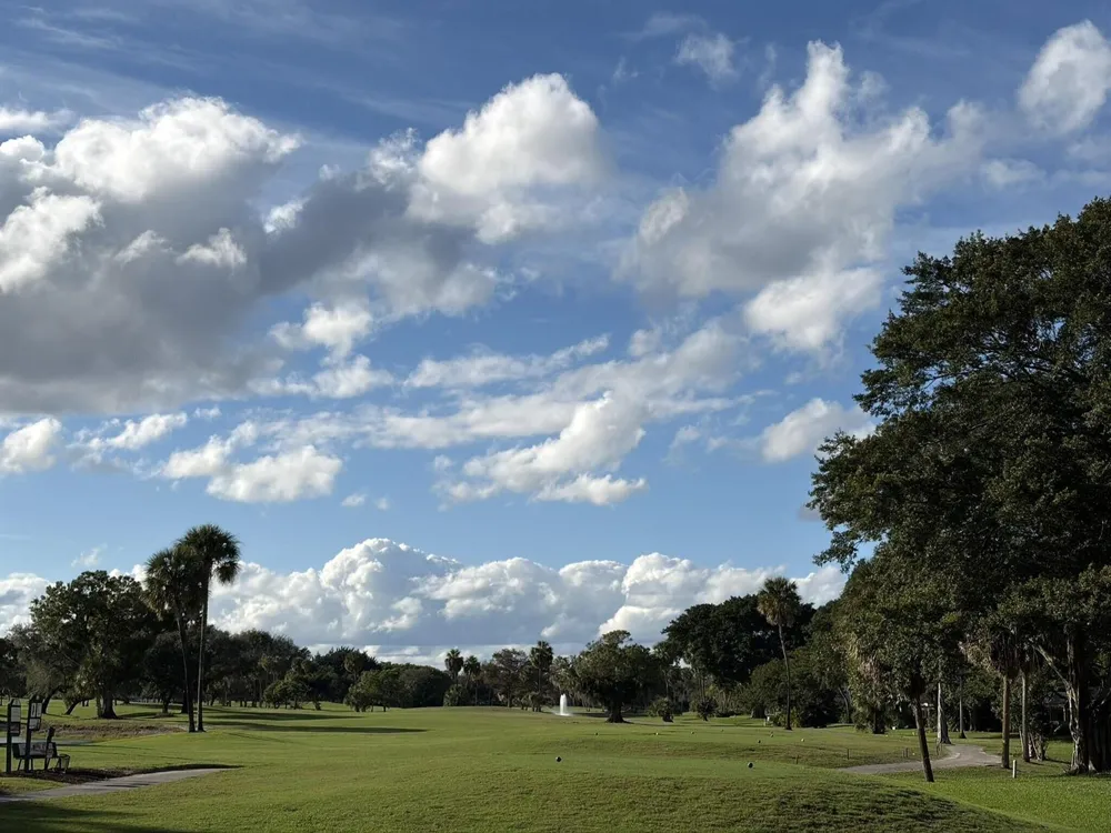 3800 OAKS CLUBHOUSE DRIVE #311 Pompano Beach, FL 33069