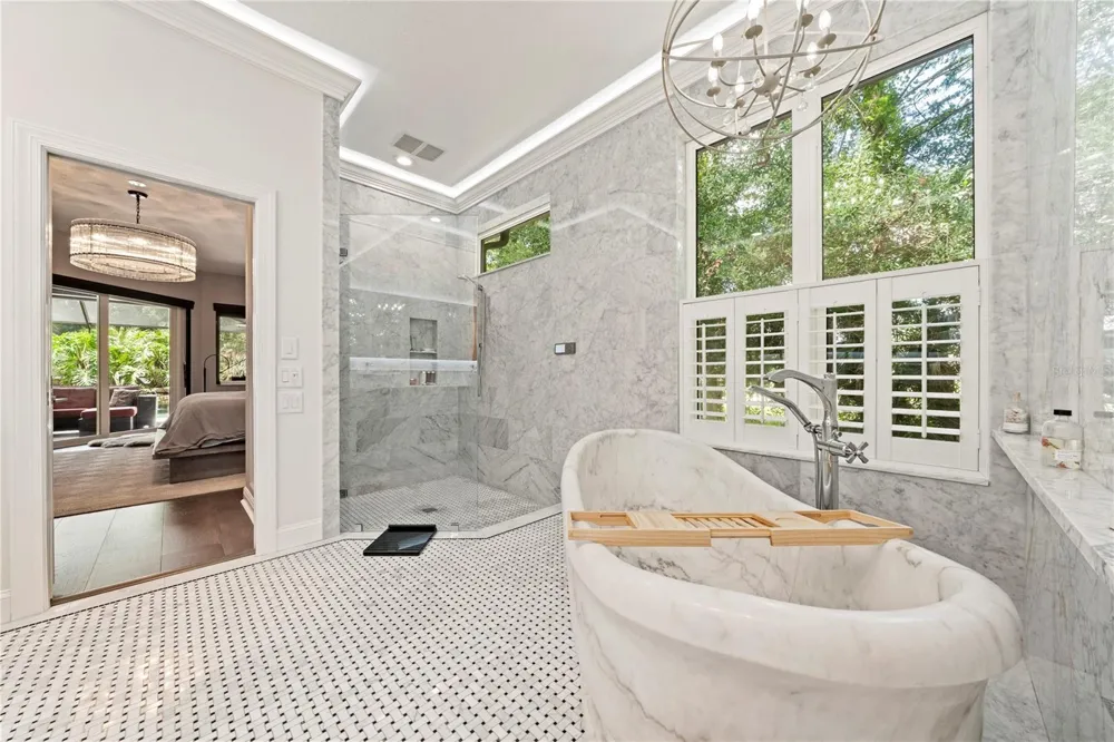 2805 BERWICK DRIVE Tarpon Springs, FL 34688