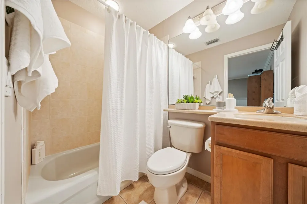 2805 BERWICK DRIVE Tarpon Springs, FL 34688