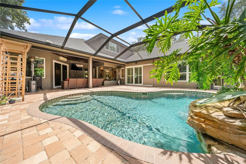 2805 BERWICK DRIVE Tarpon Springs, FL 34688